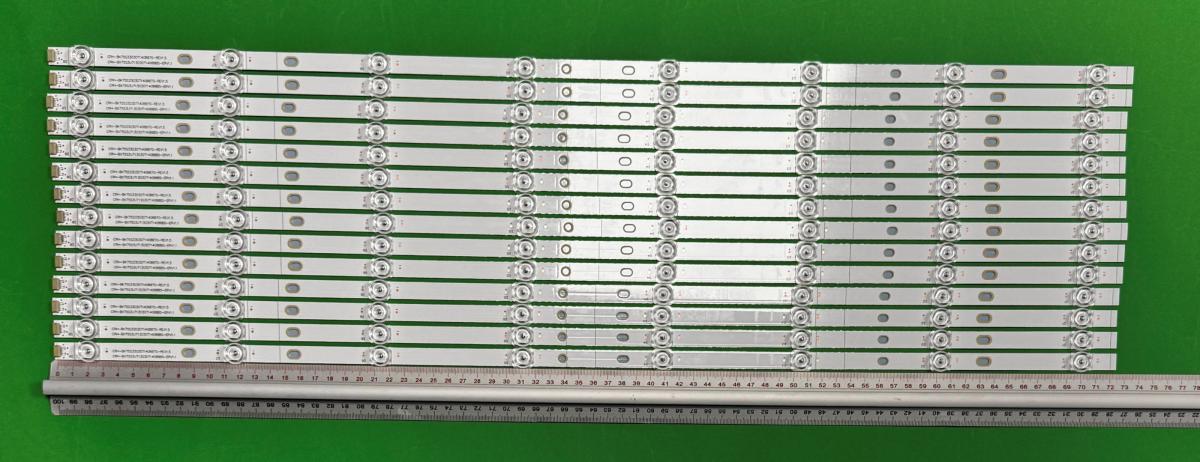 Zestaw listew LED do naprawy podświetlenia telewizora  HISENSE 75" zestaw 14szt x CRH-BK75S33030T1408870-REV1.5 , 8LED , 726MM , 3V
