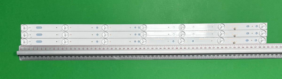 Zestaw listew LED do naprawy podświetlenia telewizora MITASHI 32" zestaw 3szt X ZDCX32D07-ZC14FG-05 2015-01-29  HL-00320A28-0701S-04  180.DT0-321800 , 7LED , 598MM , 3V ,