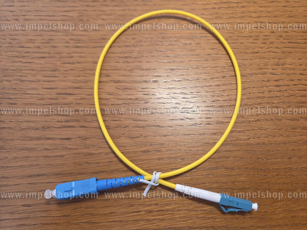 Patchcord SM G652D, Simplex, 3.0mm, SC/UPC - LC/UPC, 0,5m
